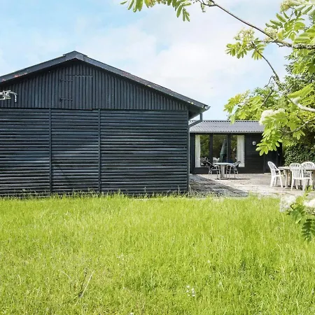 6 Person Holiday In Vakantiehuis *