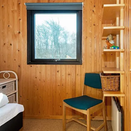 6 Person Holiday In